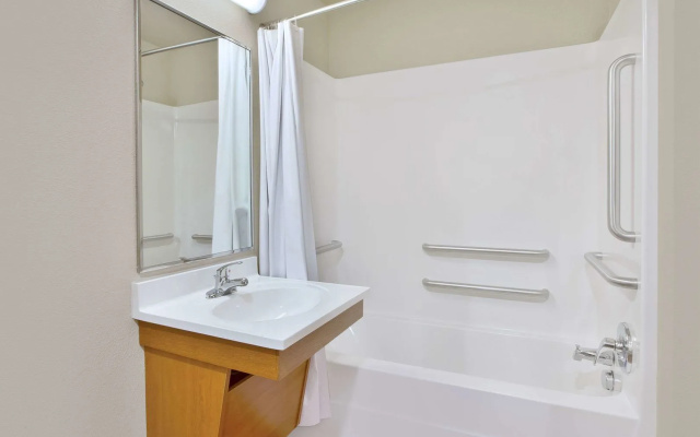 WoodSpring Suites Spartanburg - Duncan