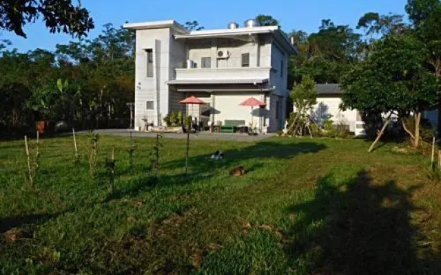 South 215 Homestay