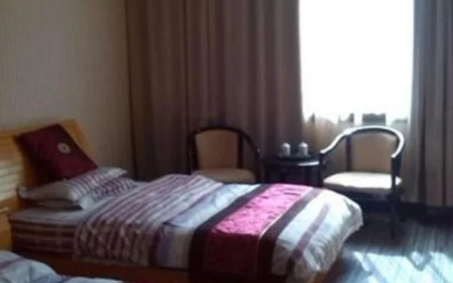 Nyingchi Jiazhou Hotel