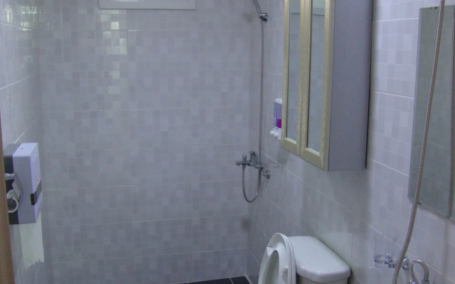 Cube Guesthouse