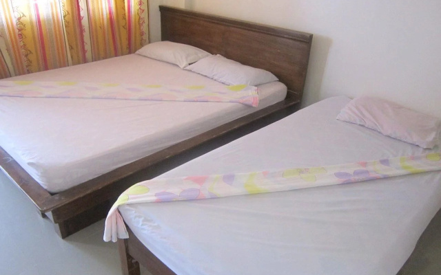 Sanders White Beach Resort