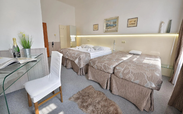 Hotel ANETTE
