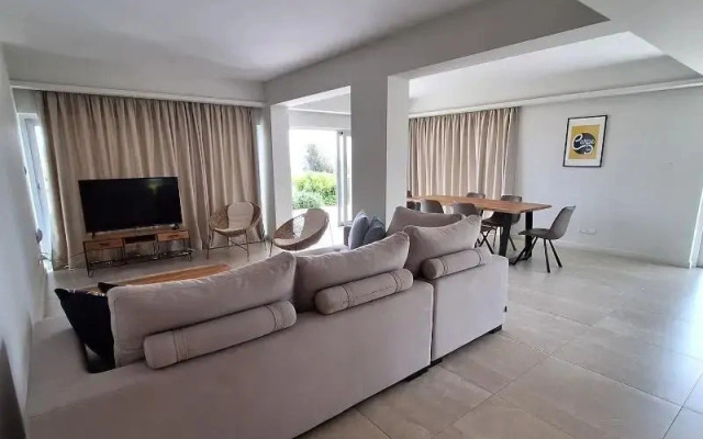 Emerald Bay Suites