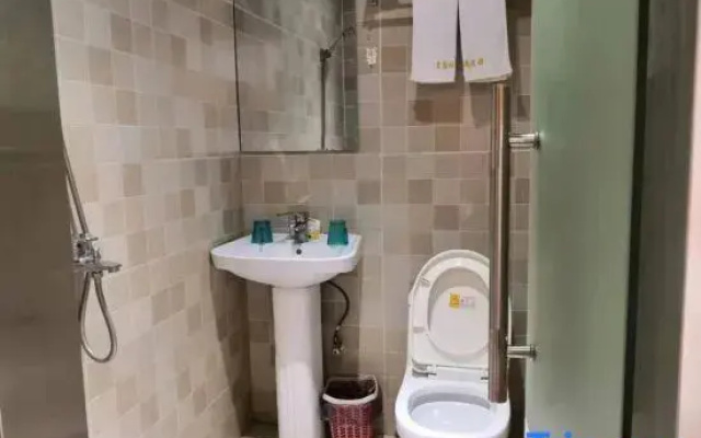 Lansheng Hotel