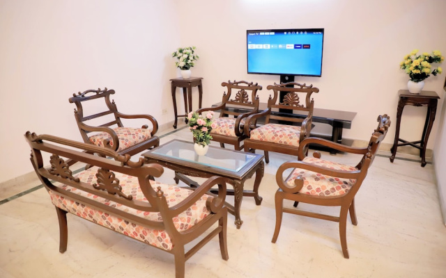 Fortune Home Service Apartment  D-198