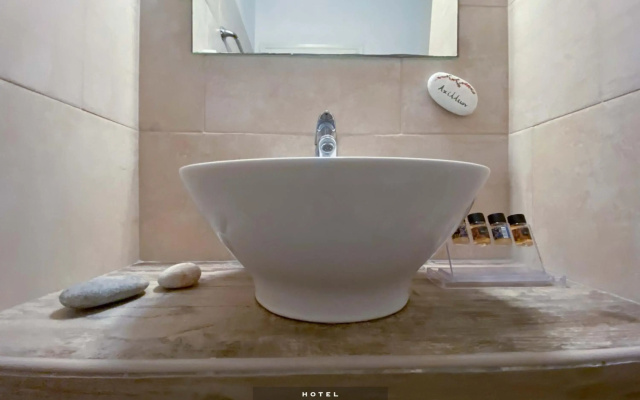 Achilleion Hotel