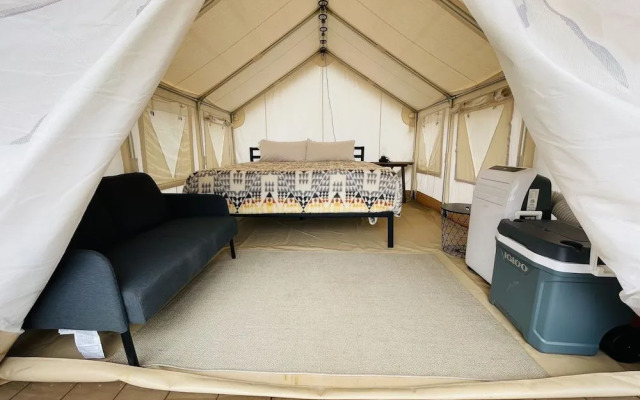 Desert Sage Retreat