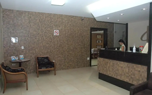 Carolina Plaza Hotel