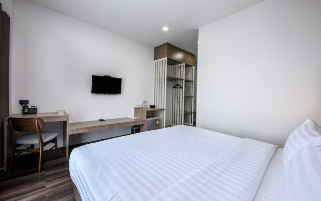 The Vienna Place Hotel