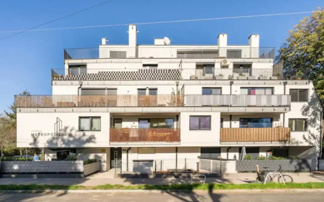 Near Lake Fully Furnished Beautiful Apartment