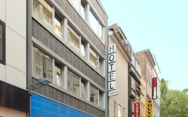 Отель Callas Hotel am Dom Германия, Кёльн - 11 отзывов об отеле, цены и фото номеров - забронировать отель Callas Hotel am Dom онлайн вид на фасад