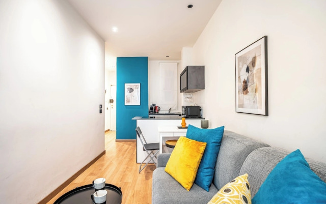Guesthost - Dimora Ponte Vecchio Lovely Apartment