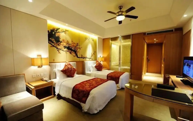 Qinhuangdao Arcadia Seaside Holiday Hotel