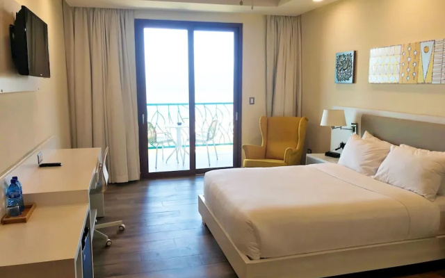 Satama Hotel