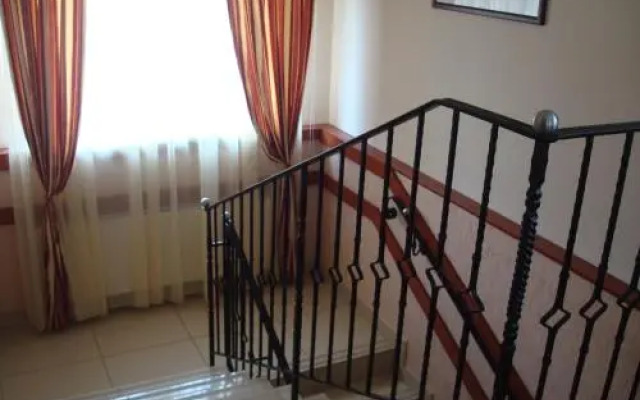 Major Hotel És Palóc Apartmanház