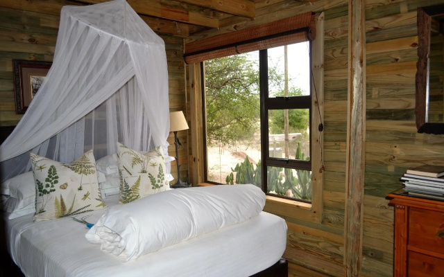 Hoedspruit Endangered Species Centre Accommodation