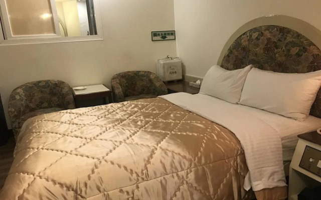 Good Hotel