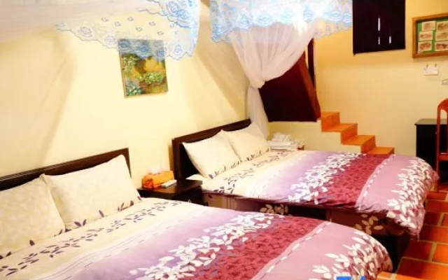 Pearl Hostel