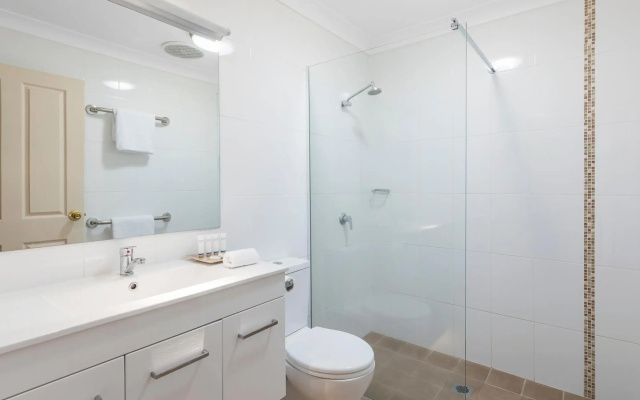 Best Western Ambassador Motor Inn & Apartments