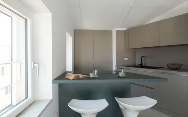Romantic Apartment With Terrace by Wonderful Italy
