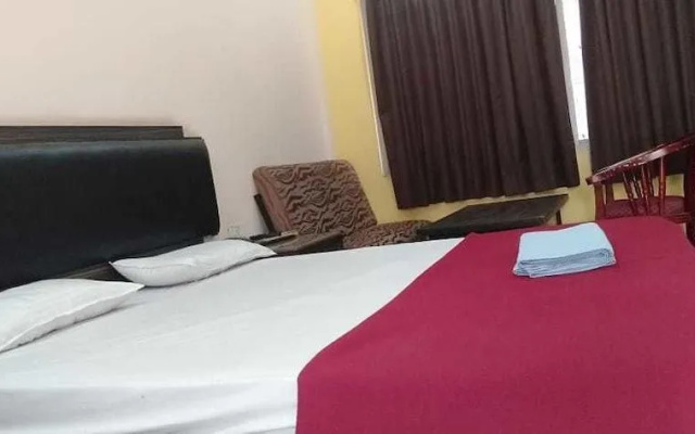 i-ROOMZ Hoysala Residency