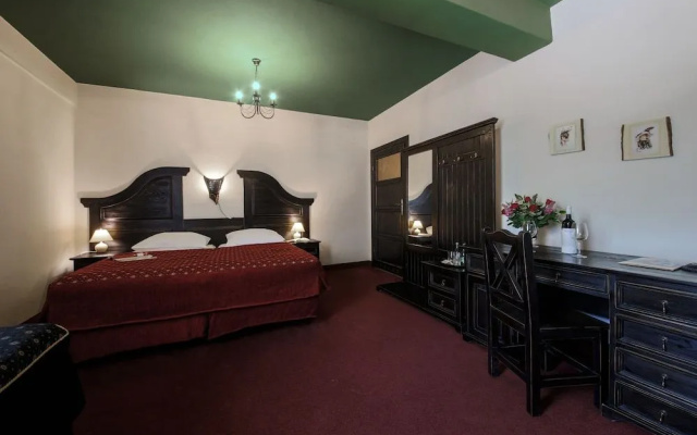 Hotel Kasztel