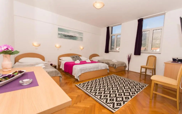 Guest House Mamut