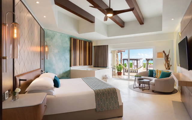 Отель Hyatt Vivid Playa Del Carmen