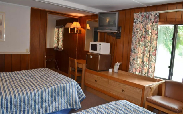 Chamber Lane Motel