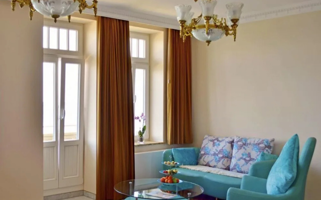 Meergut Hotels