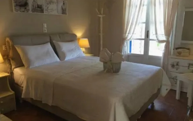 Kiki Apartments