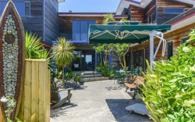 Absolute Beachfront BB