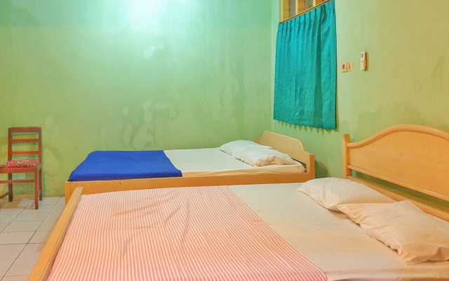 Hotel Jaya Kusuma Near Candi Prambanan