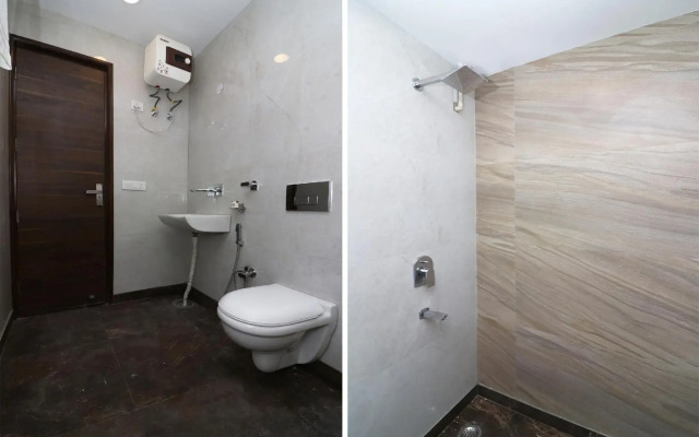 OYO 63150 City House