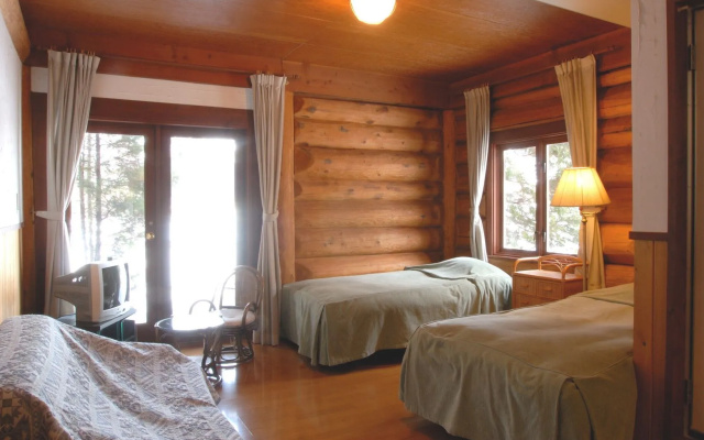 Hakuba Log Hotel Meteor