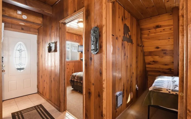 Beautiful Mountain Getaway