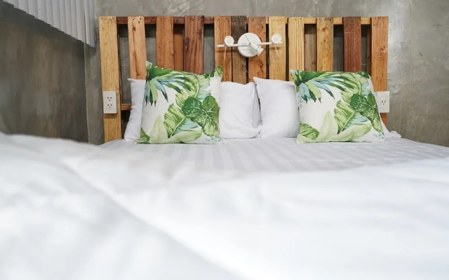 Coziness is near the city - Budget friendly hostel !