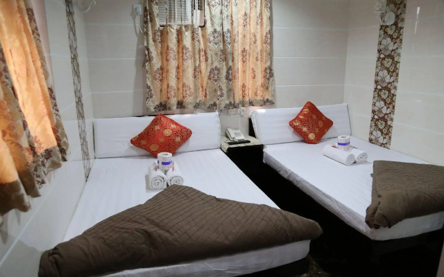 Everest Inn Guest House