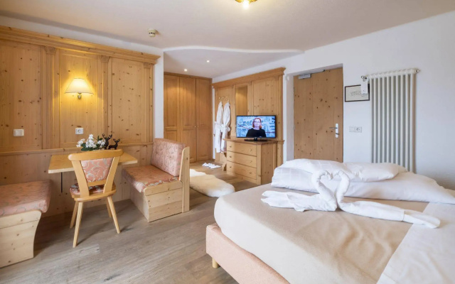 Hotel Serena
