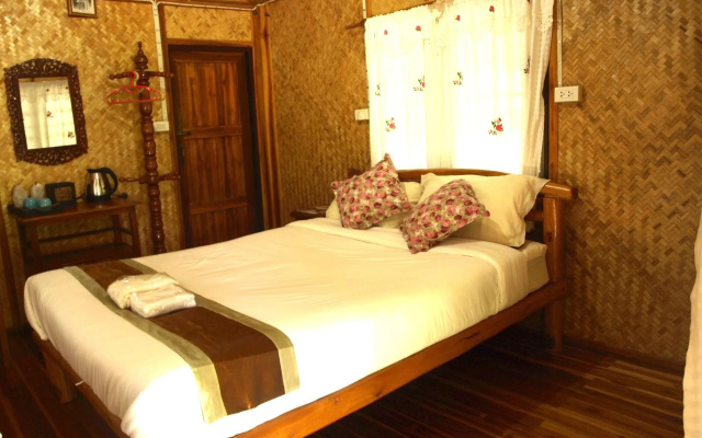 Suandarbporn Resort Mae Sot
