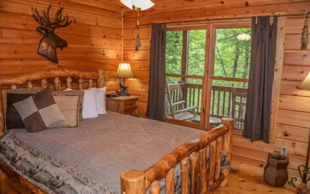 Rocky Lodge