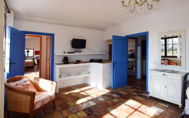 Villa Vivendi (VEN106)