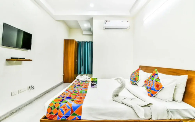 Fabhotel Merriment