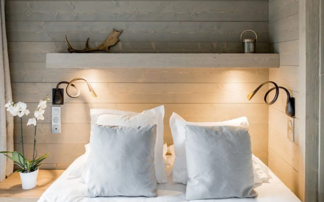 Mammoth Lodge Penthouse T5 D13