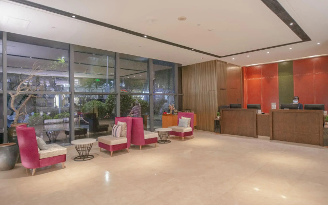 Bojue Shijia Hotel