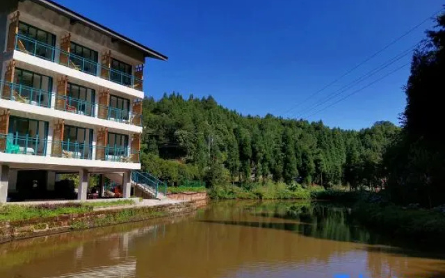 Xiandan Fufu Inn