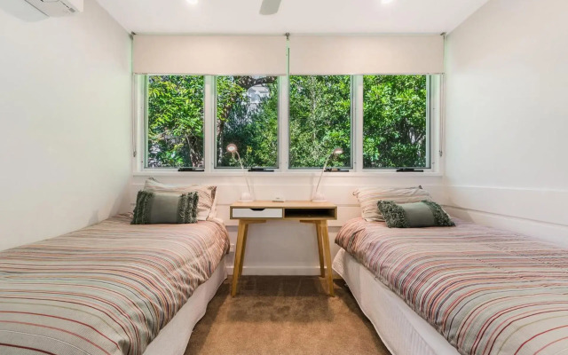 Little Cove Lodge 4 Park Road 24