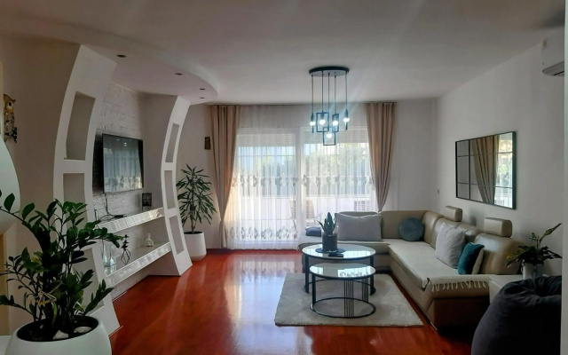 Guest House NO 13