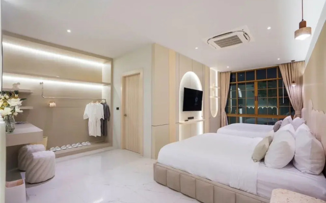 Paco Villa Pattaya