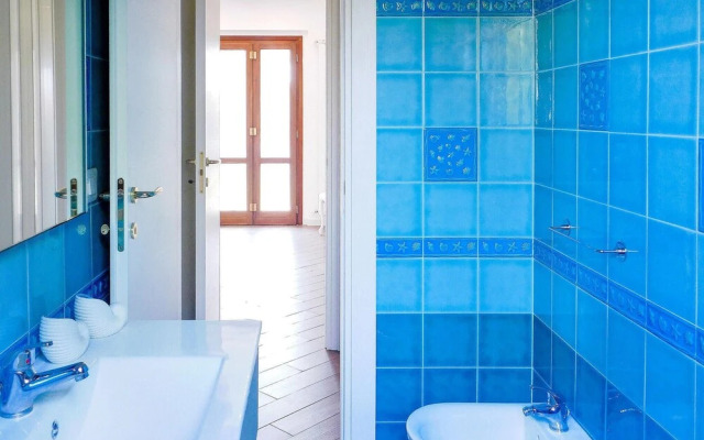 Amazing Home in Soverato With 3 Bedrooms and Wifi